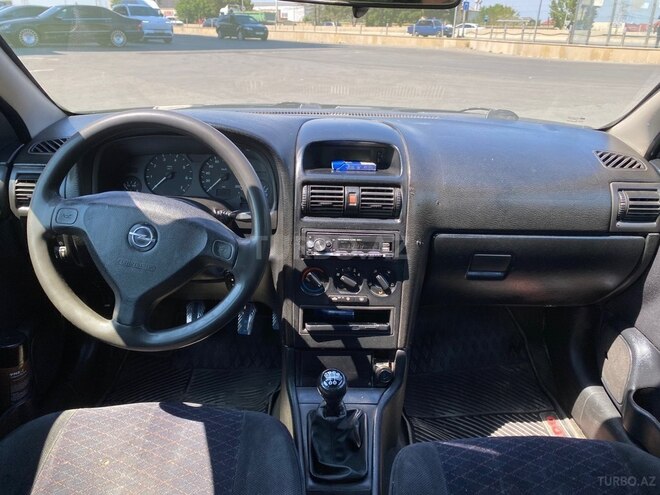 Opel Astra-3