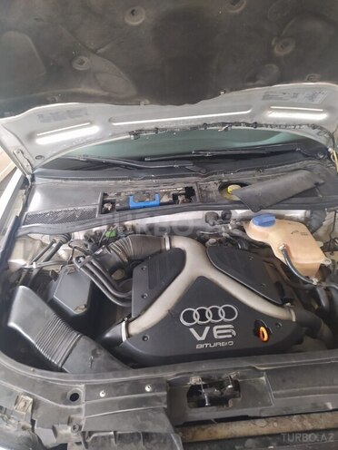 Audi A6-9