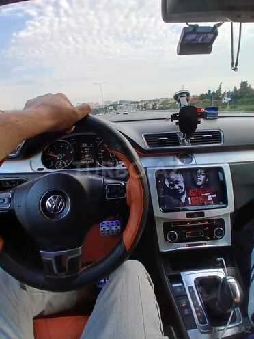 Volkswagen Passat CC-10