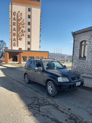 Honda CR-V-11