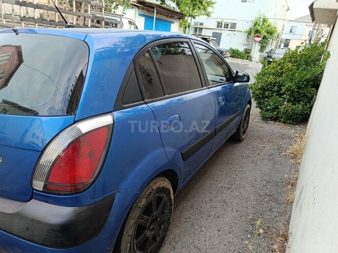 Kia Rio-3