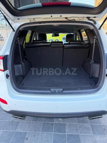 Hyundai Santa Fe-11