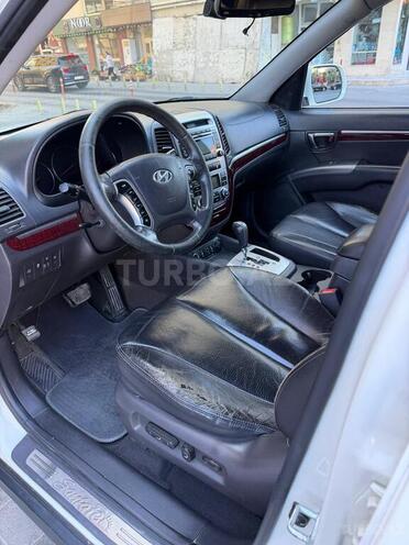 Hyundai Santa Fe-6