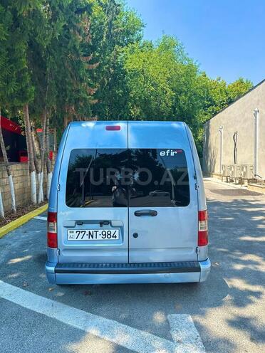 Ford Tourneo Connect-9