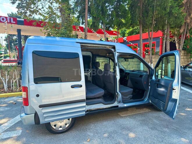 Ford Tourneo Connect-13