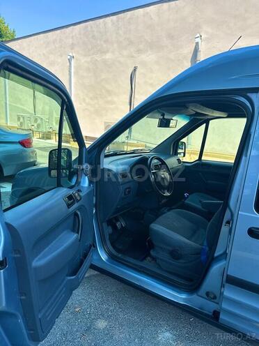 Ford Tourneo Connect-6