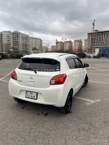 Mitsubishi Mirage-4