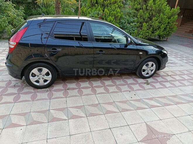 Hyundai i30-4