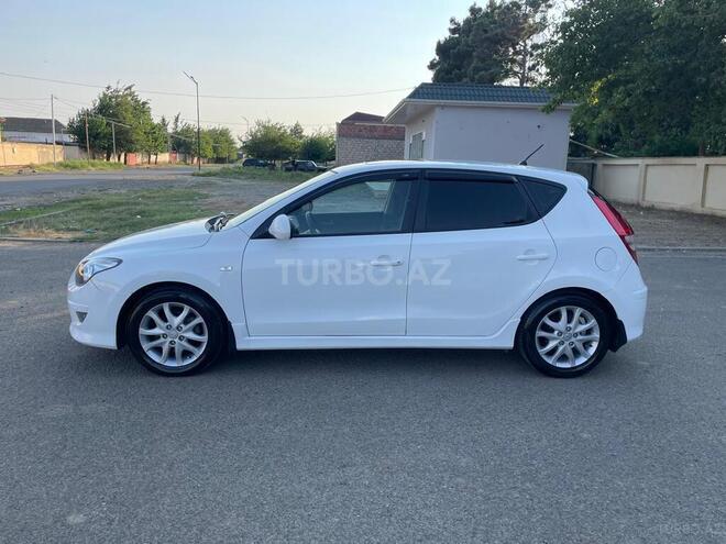 Hyundai i30-3
