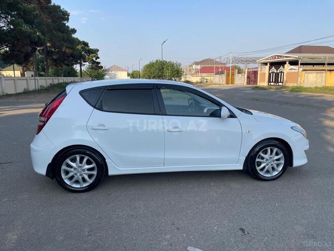Hyundai i30-5