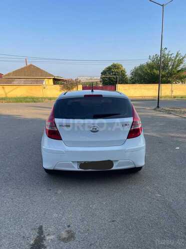 Hyundai i30-8