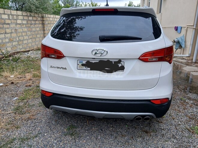 Hyundai Santa Fe-14