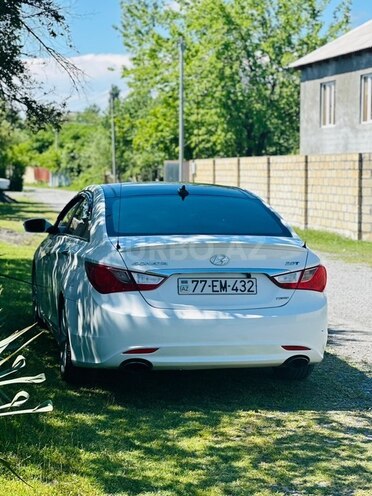 Hyundai Sonata-3