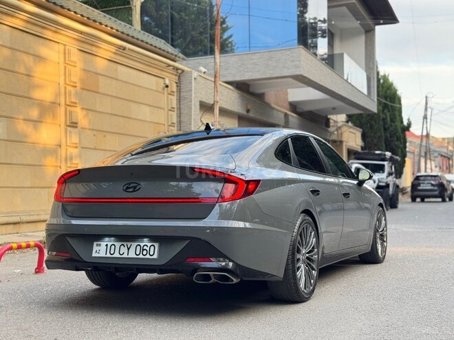 Hyundai Sonata-8