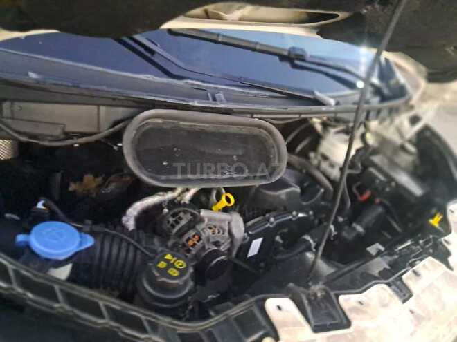 Ford Transit-12