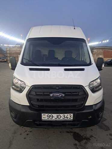 Ford Transit-1