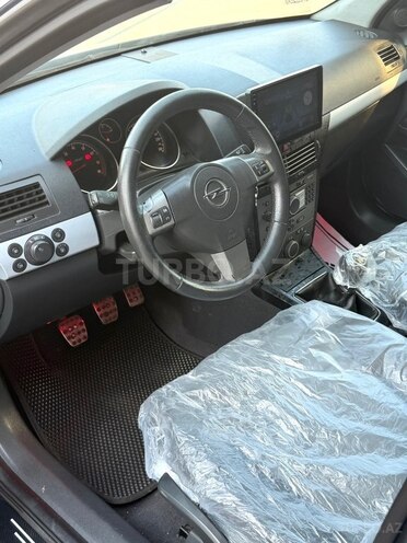Opel Astra-7