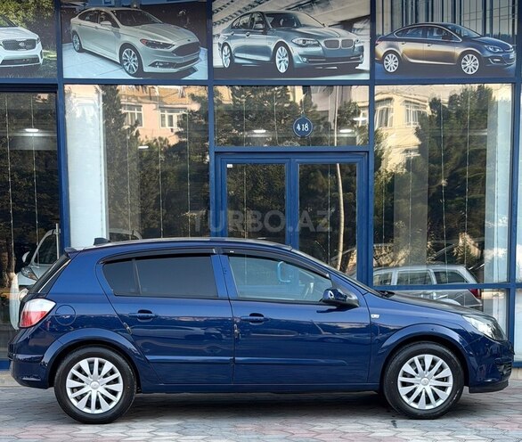 Opel Astra-11