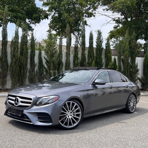 Mercedes E 300-2