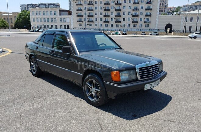 Mercedes 190-3