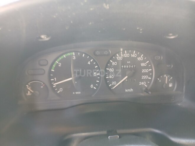 Ford Transit-10