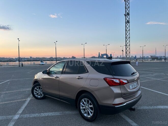 Chevrolet Equinox-8