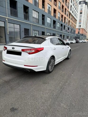 Kia Optima-6