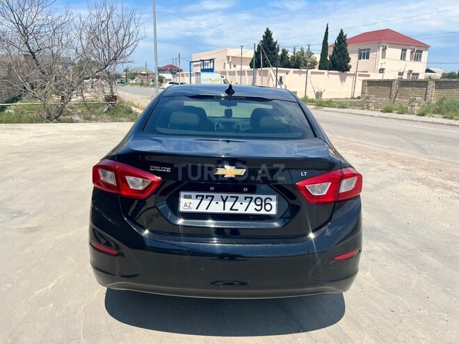 Chevrolet Cruze-8