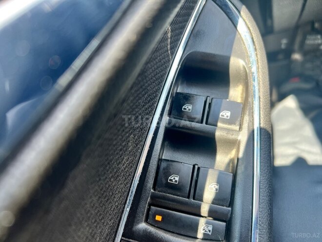 Chevrolet Cruze-14