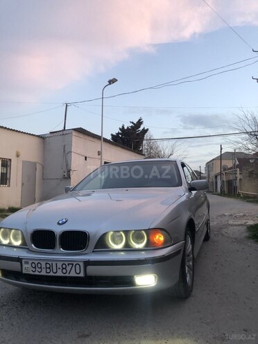 BMW 525-1