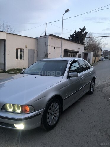 BMW 525-5