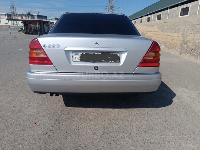 Mercedes C 220-2