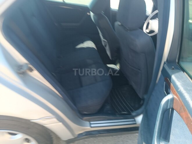 Mercedes C 220-8