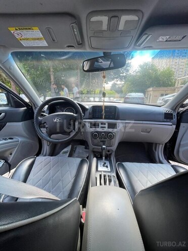 Hyundai Sonata-4