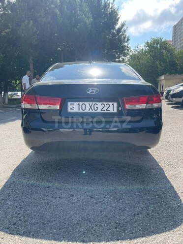 Hyundai Sonata-6