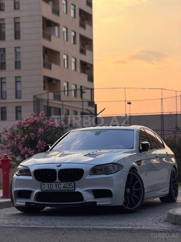 BMW 528-11