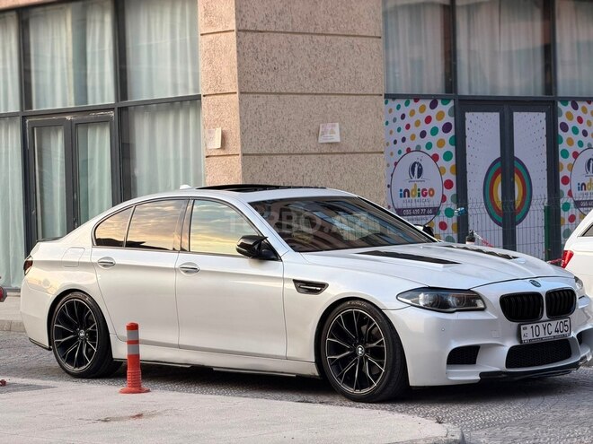 BMW 528-9