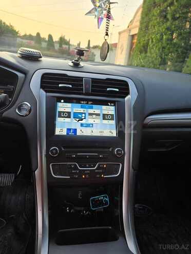 Ford Fusion (North America)-5