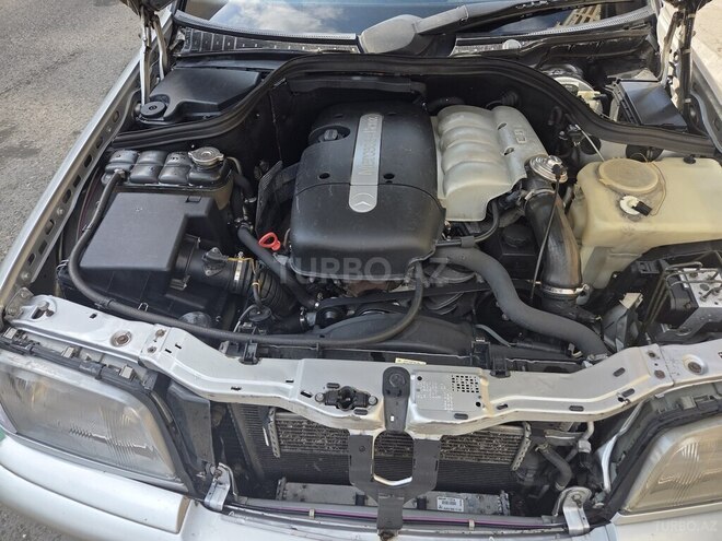 Mercedes C 200-6