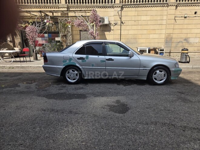 Mercedes C 200-5