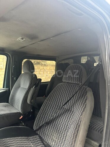 Ford Transit-7