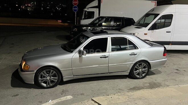 Mercedes C 220-4