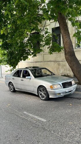 Mercedes C 220-8