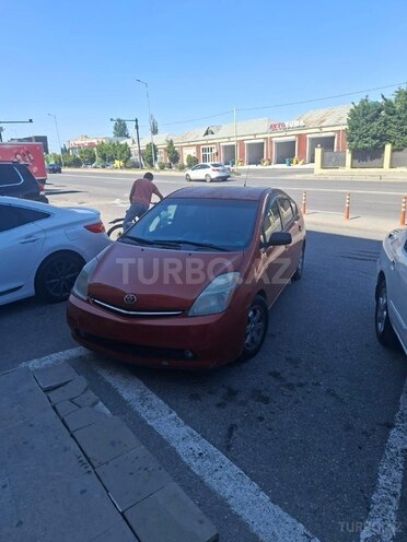 Toyota Prius-4