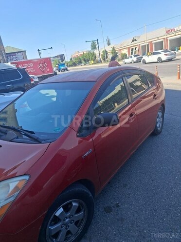 Toyota Prius-2