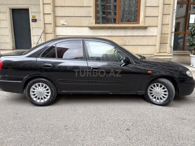 Nissan Sunny-2