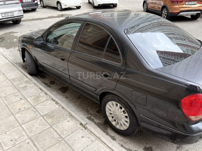 Nissan Sunny-4