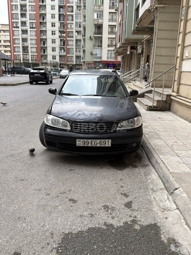 Nissan Sunny-1