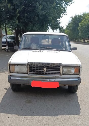 LADA (VAZ) 2107-1