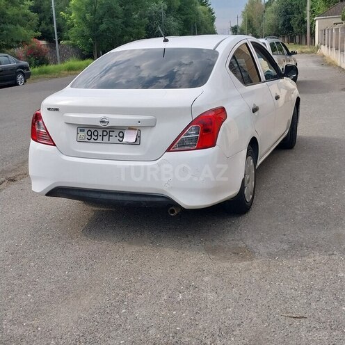 Nissan Sunny-3
